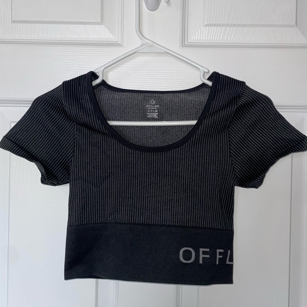AERIE OFFLINE CROPPED WORKOUT RIBBED TOP SIZE SMALL